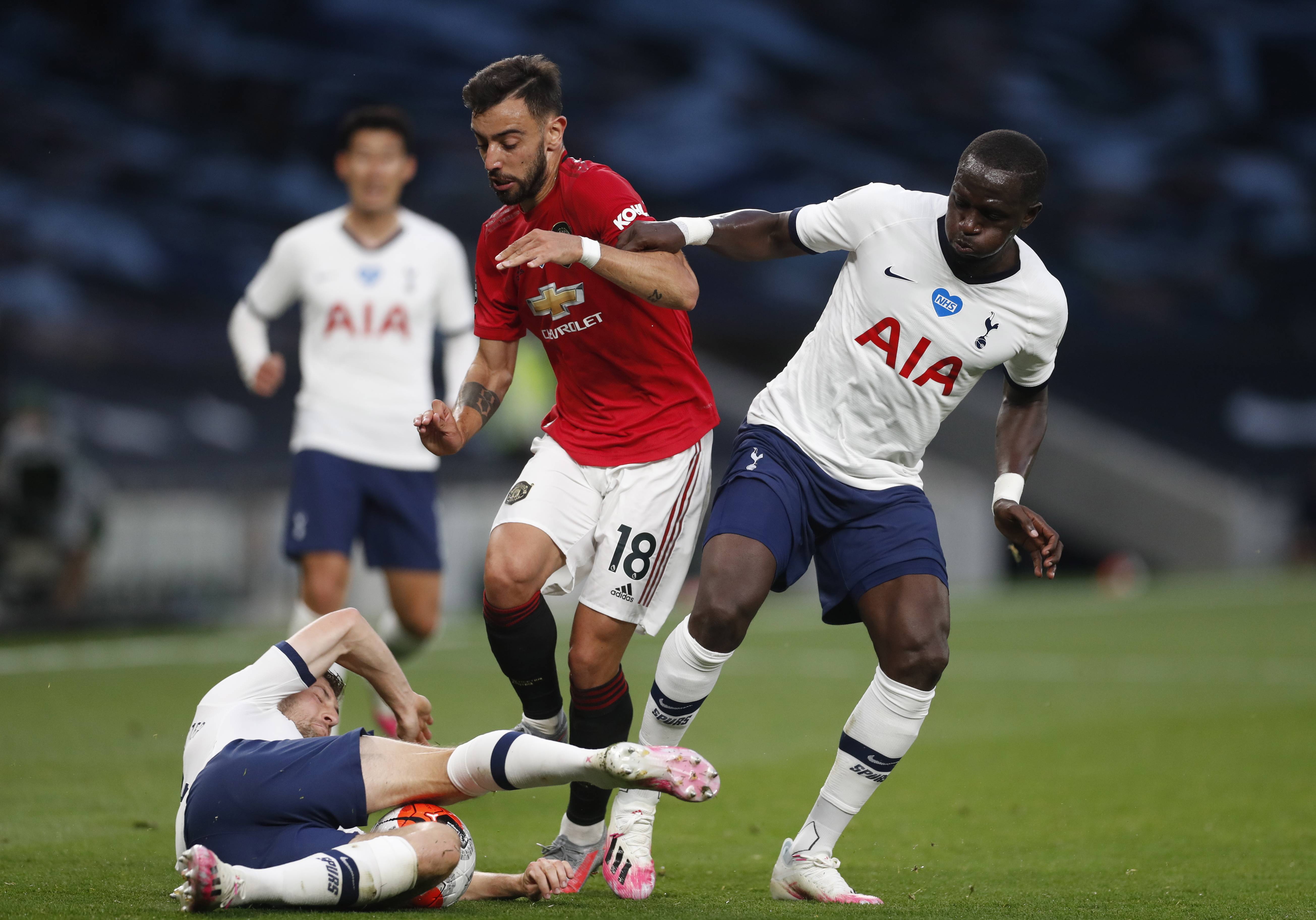 阵上做出了 阵上做出了