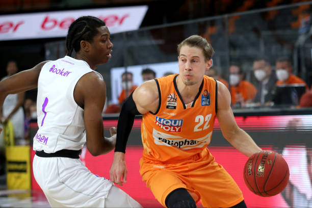 巴赫方面 巴赫方面